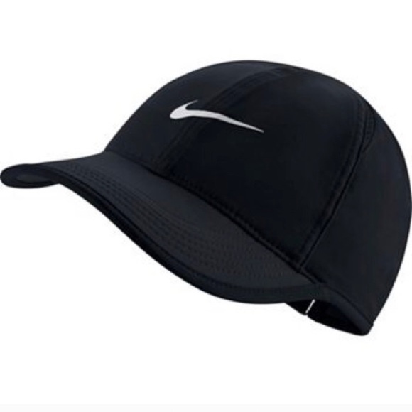 Nike Accessories - Women’s Nike Black Featherlight Dri-Fit Hat